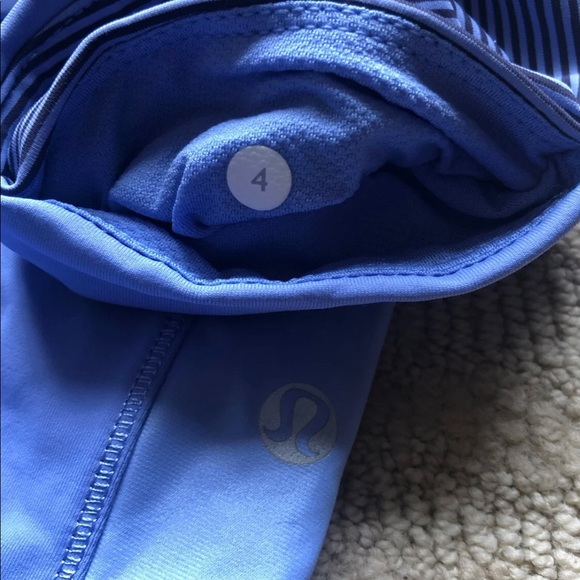 Lululemon Cut the Crop Leggings Lullaby Size 4 - Picture 3 of 6